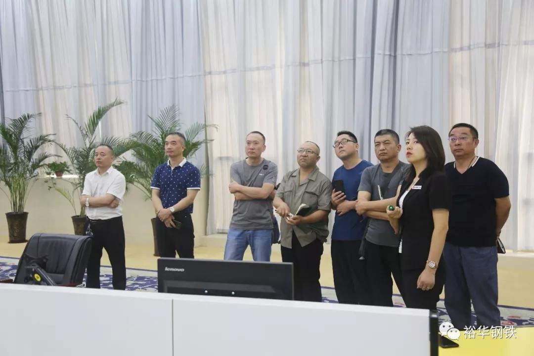 山西兴华钢铁一行前来我公司参观考察